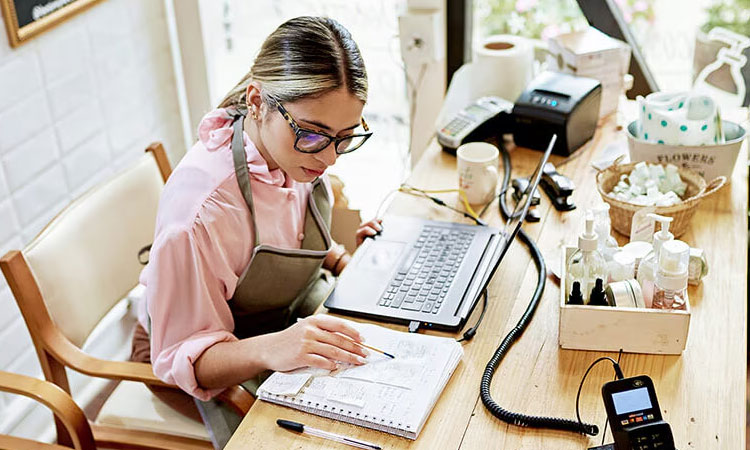 Mengelola Keuangan Bisnis